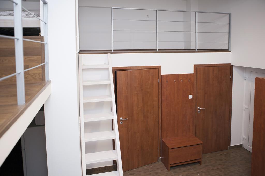 Cute Downtown Studios Budapest Bagian luar foto