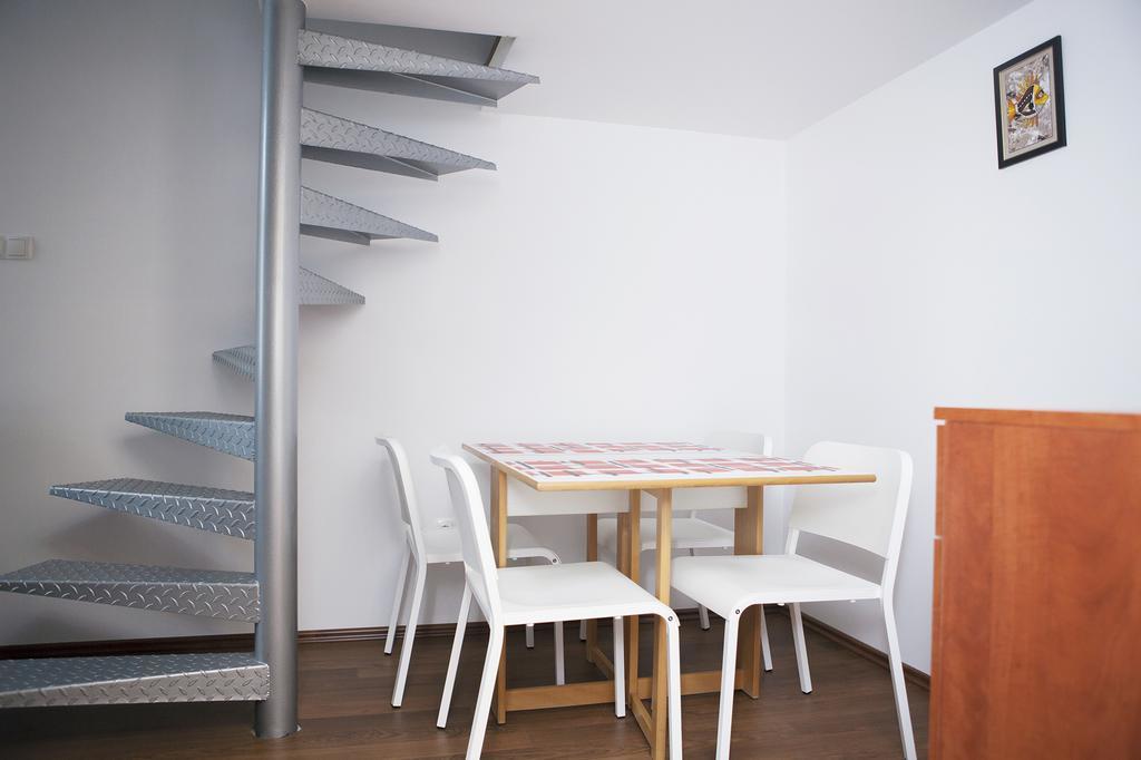 Cute Downtown Studios Budapest Bagian luar foto