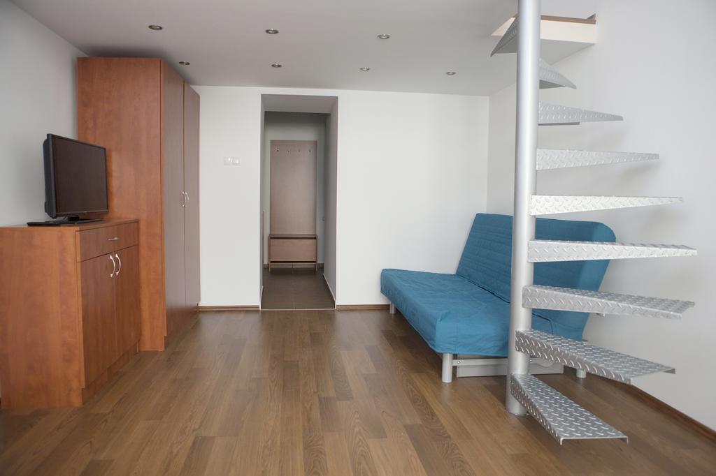 Cute Downtown Studios Budapest Bagian luar foto