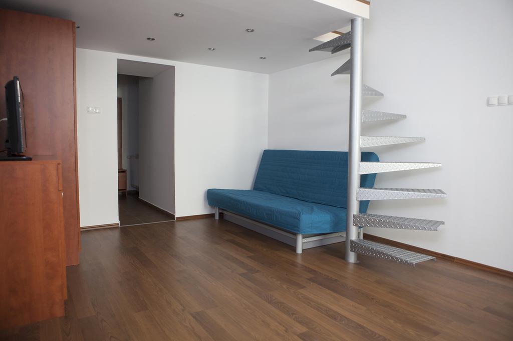 Cute Downtown Studios Budapest Bagian luar foto